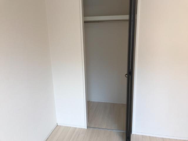 北側洋室クローゼット