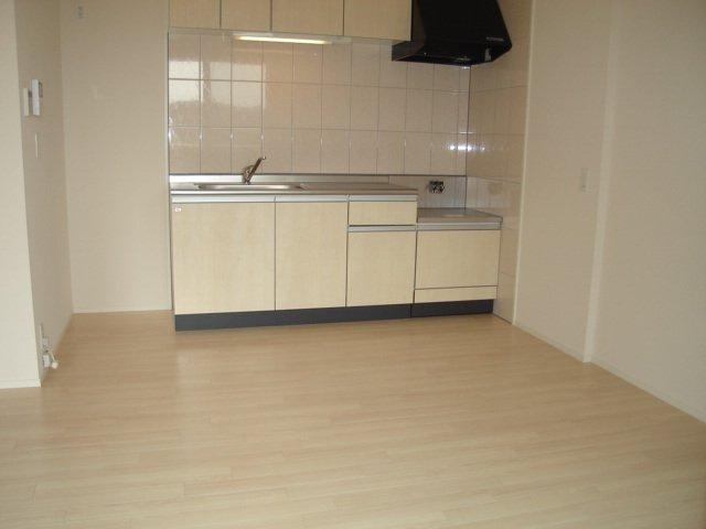 高尾崎 NEW TOWN La・Terre E 2階の物件の内観