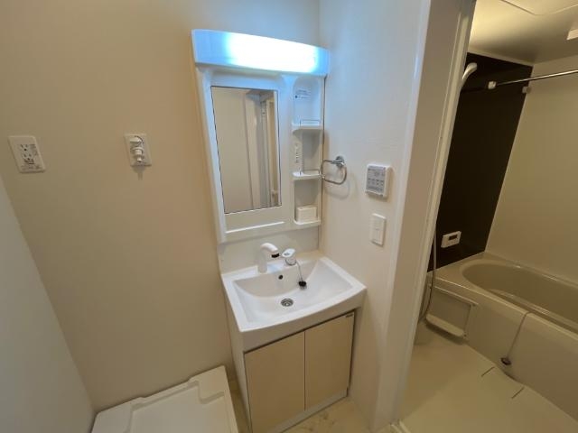 洗髪洗面化粧台