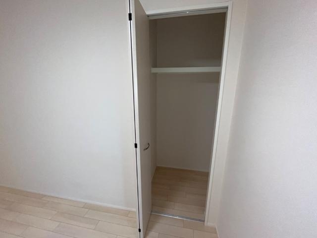 リビングクローゼット