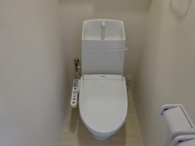 シャワー付トイレ