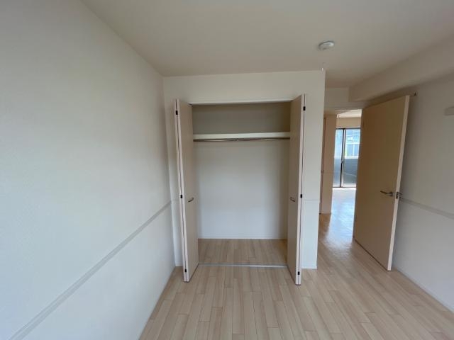 洋室クローゼット