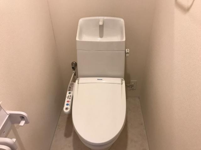 シャワー付トイレ