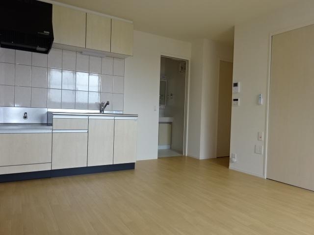 クレアーレ 2階の物件の内観