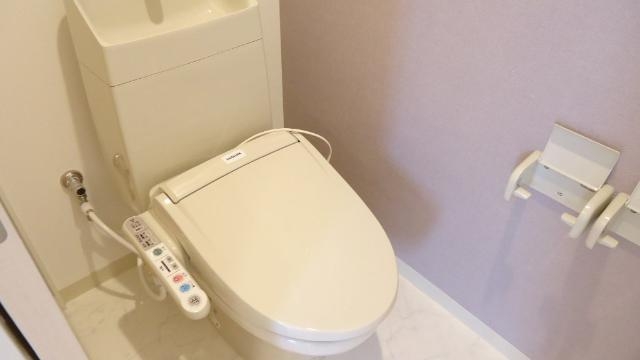 シャワー付トイレ