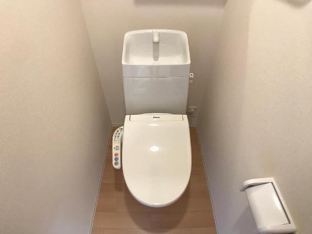 シャワー付トイレ