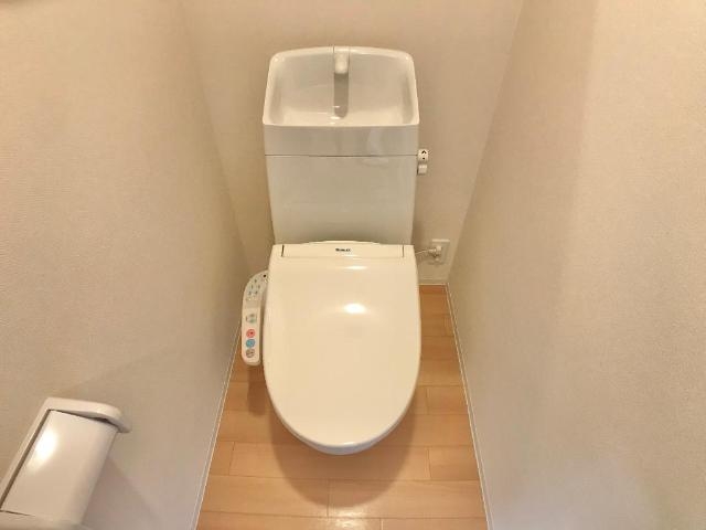 シャワー付トイレ