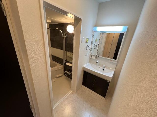 洗髪洗面化粧台