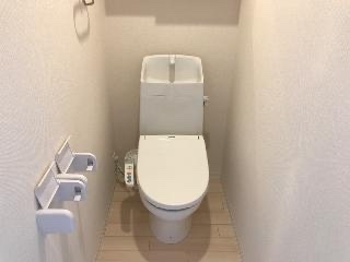 シャワー付トイレ（イメージ）