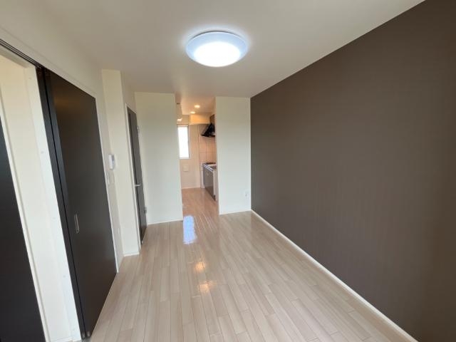 ラスターメールＡ 2階の物件の内観