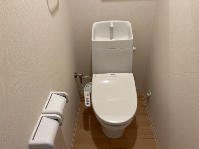 シャワー付トイレ