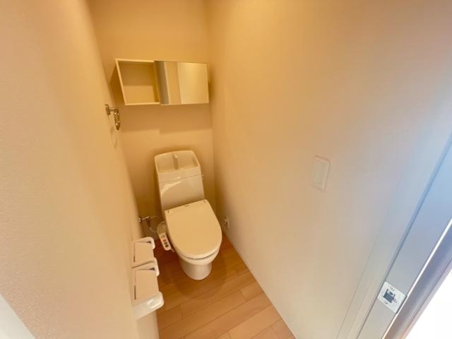 シャワー付トイレ