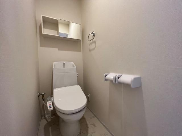 シャワー付トイレ