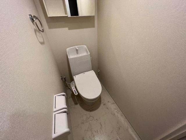 シャワー付トイレ