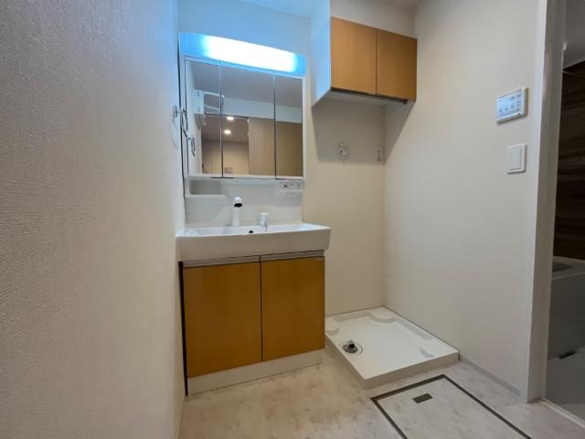 洗髪洗面化粧台