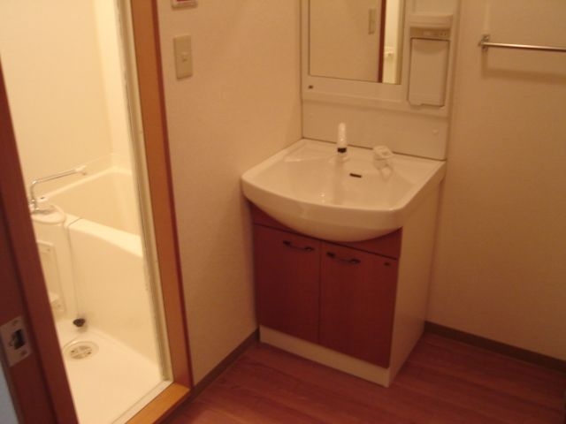 洗髪洗面化粧台