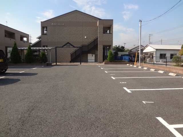 外観写真（昼）