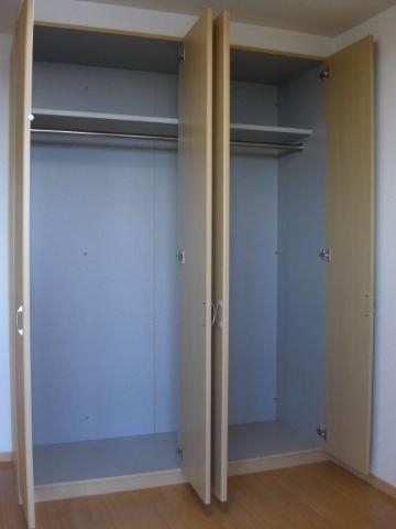 リビング　クローゼット