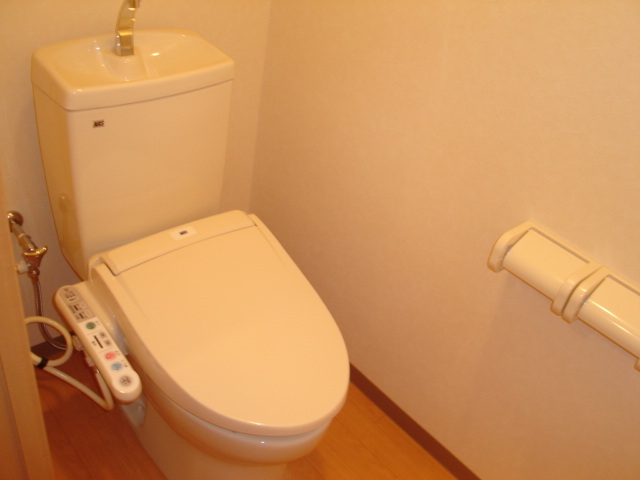 シャワー付トイレ