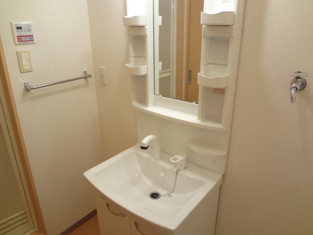 洗髪洗面化粧台