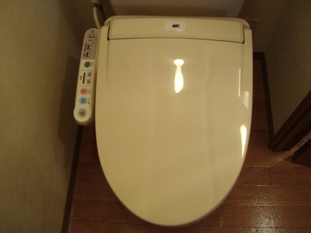 シャワー付トイレ