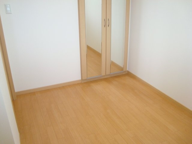 アシューレB 2階の物件の内観