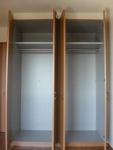 クローゼット（イメージ）