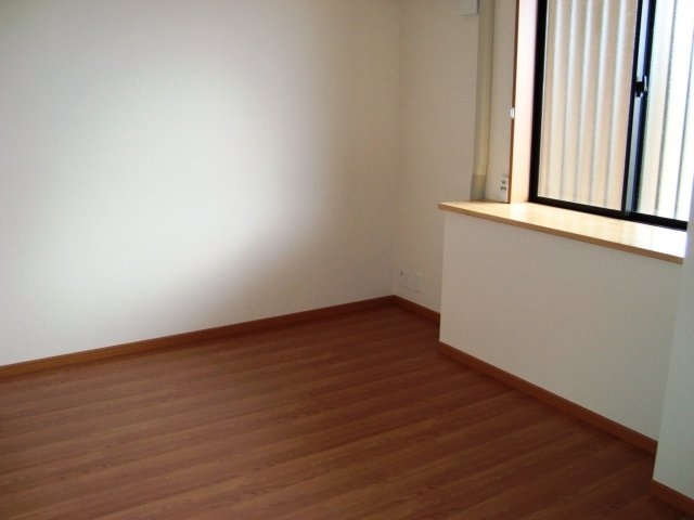 北側洋室（イメージ）