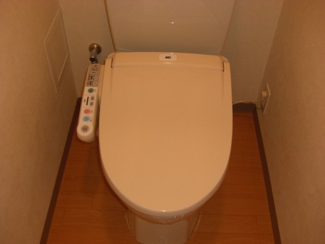 シャワー付トイレ