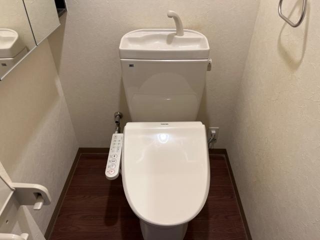 シャワー付トイレ