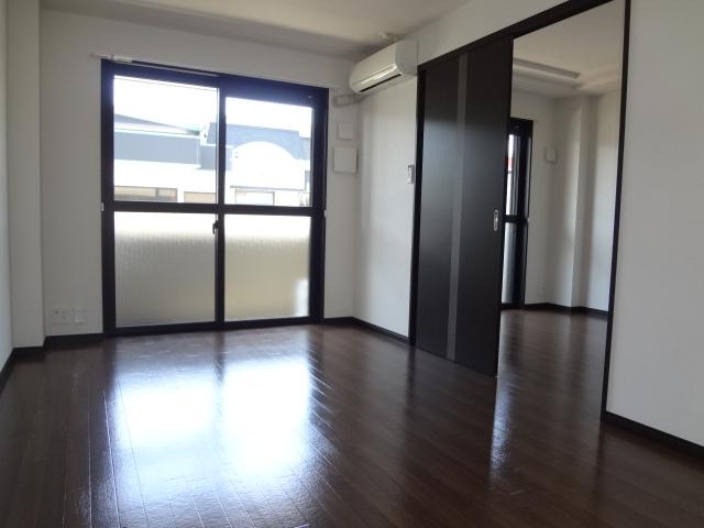 ディア・ベルジュ 3階の物件の内観