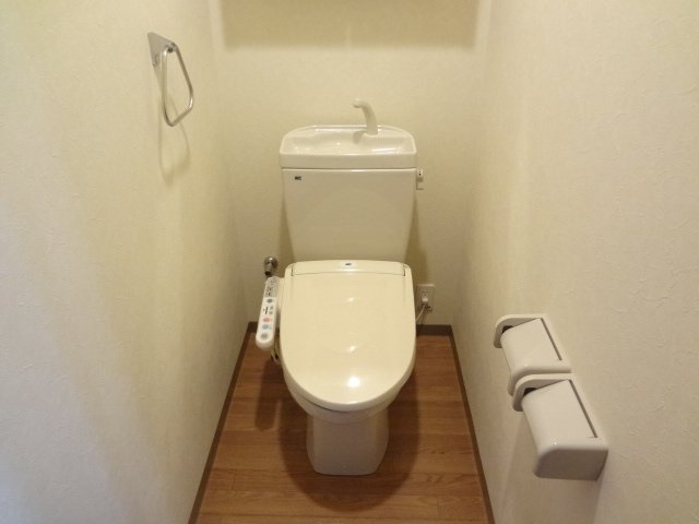 シャワー付トイレ