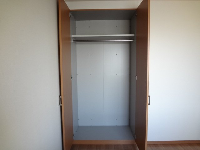 北側洋室クローゼット