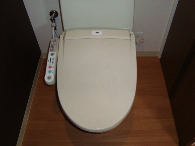 シャワー付トイレ