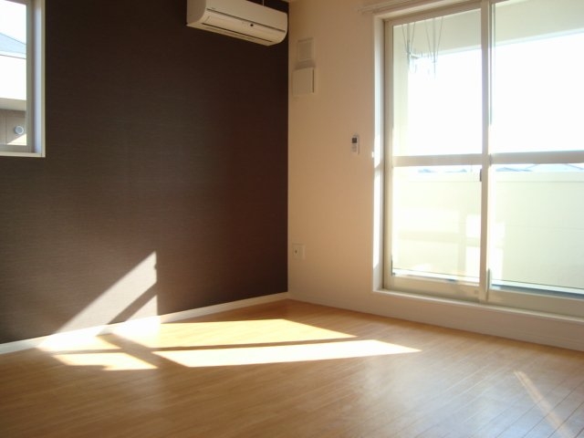 ルミエールⅡ 2階の物件の内観