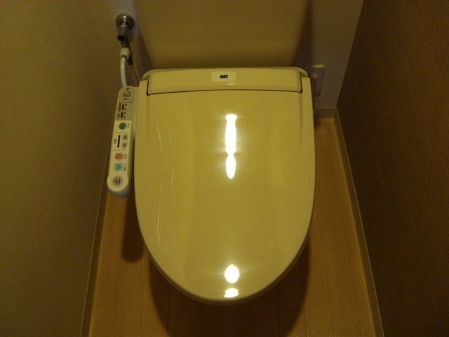 シャワー付トイレ（イメージ）