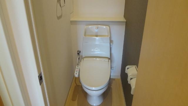 シャワー付トイレ