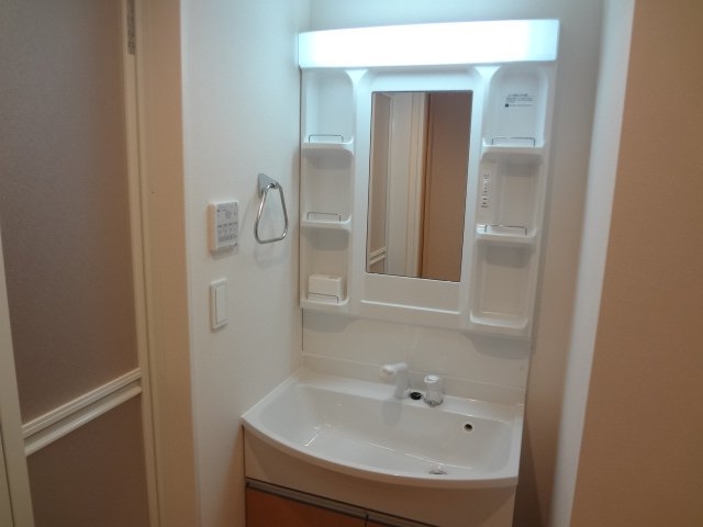 洗髪洗面化粧台