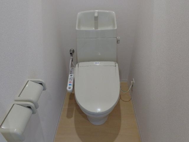 シャワー付トイレ