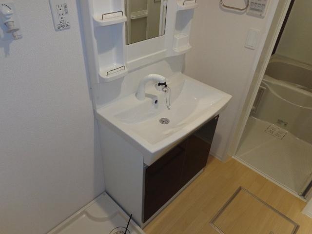 洗髪洗面化粧台