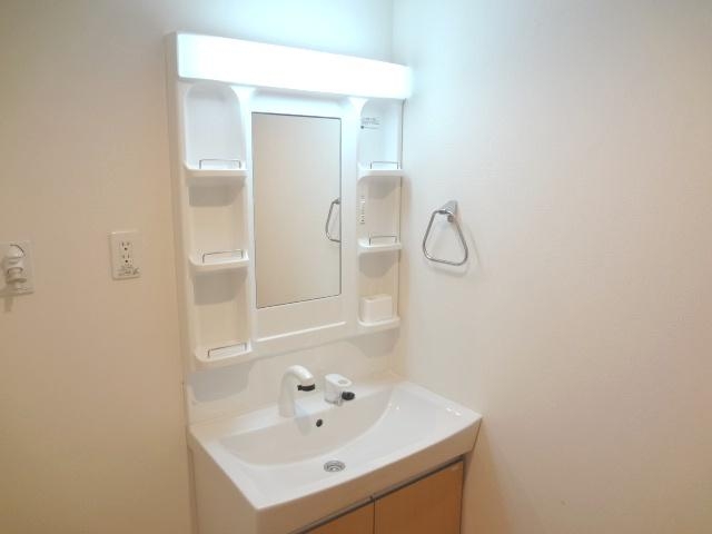 洗髪洗面化粧台