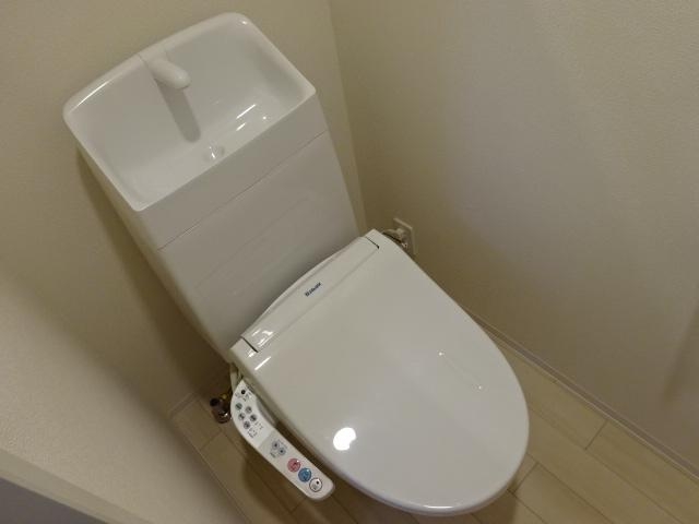シャワー付トイレ