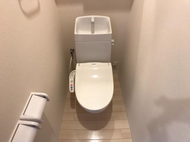 シャワー付トイレ