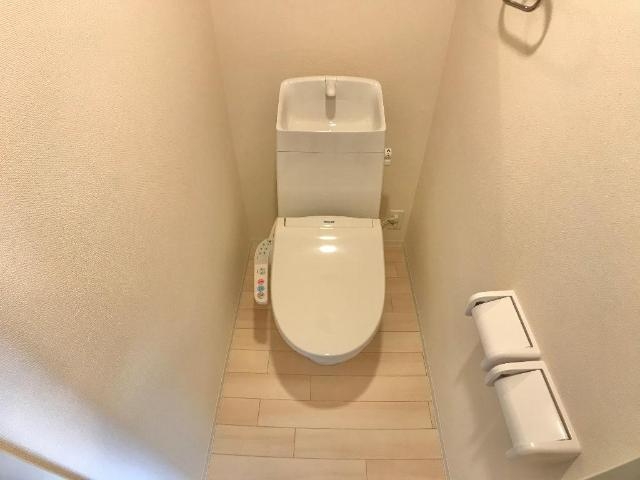 シャワー付トイレ