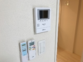 カメラ付インターホン（イメージ）