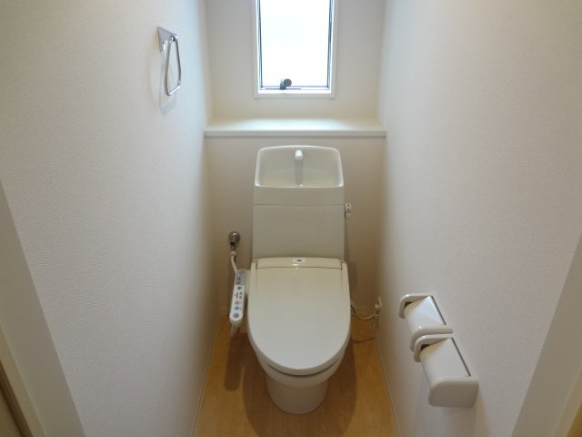 シャワー付トイレ