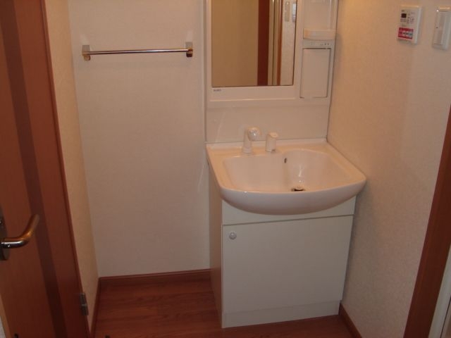 洗髪洗面化粧台