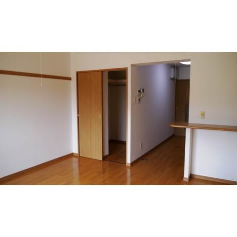 ラフォンテ・エスポワール 2階の物件の内観