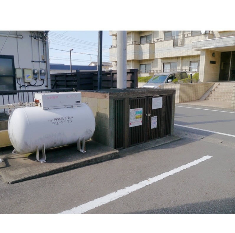 敷地内ゴミ集積所
