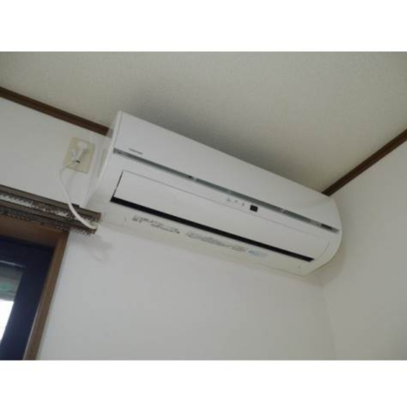 エアコン１基備え付です